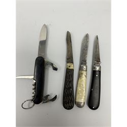 Four pocket knives 