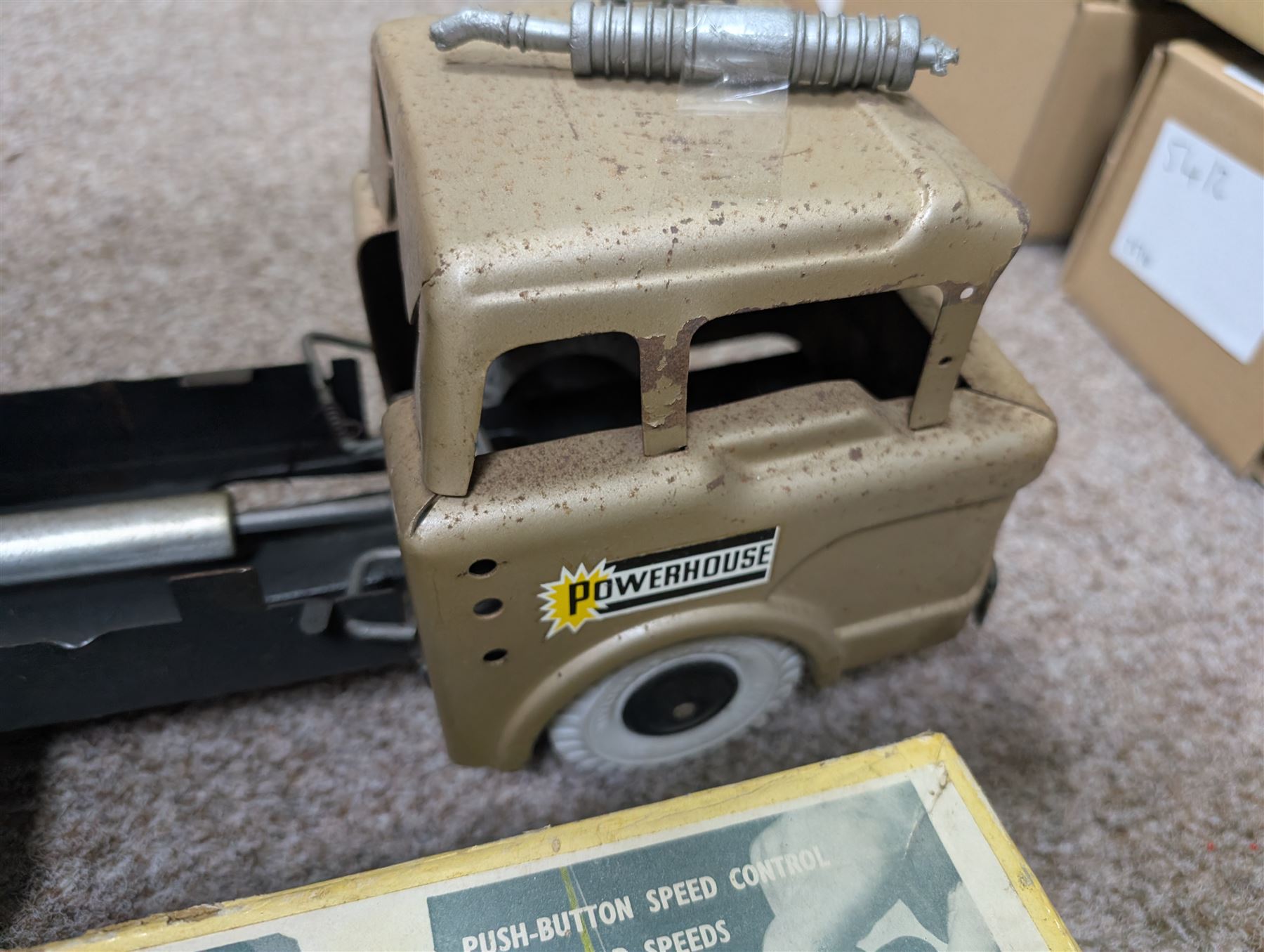 Marx Scissors Hydraulic Dump Truck, Electric Remote Control Car and a tinplate fire engine, dump truck H