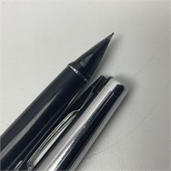 Parker '51' fountain pen, boxed, together with a similar Parker fountain pen, a Messenger fountain pen, Waterman ballpoint pen and one other