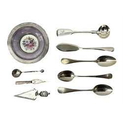 Two small silver page markers in the form of trowels, both hallmarked, together with a small silver and enamel dish, decorated with central panel of flowers, with London import mark, and a small group of flatware, to include Victorian salt spoon, approximate gross weight 111.6 grams