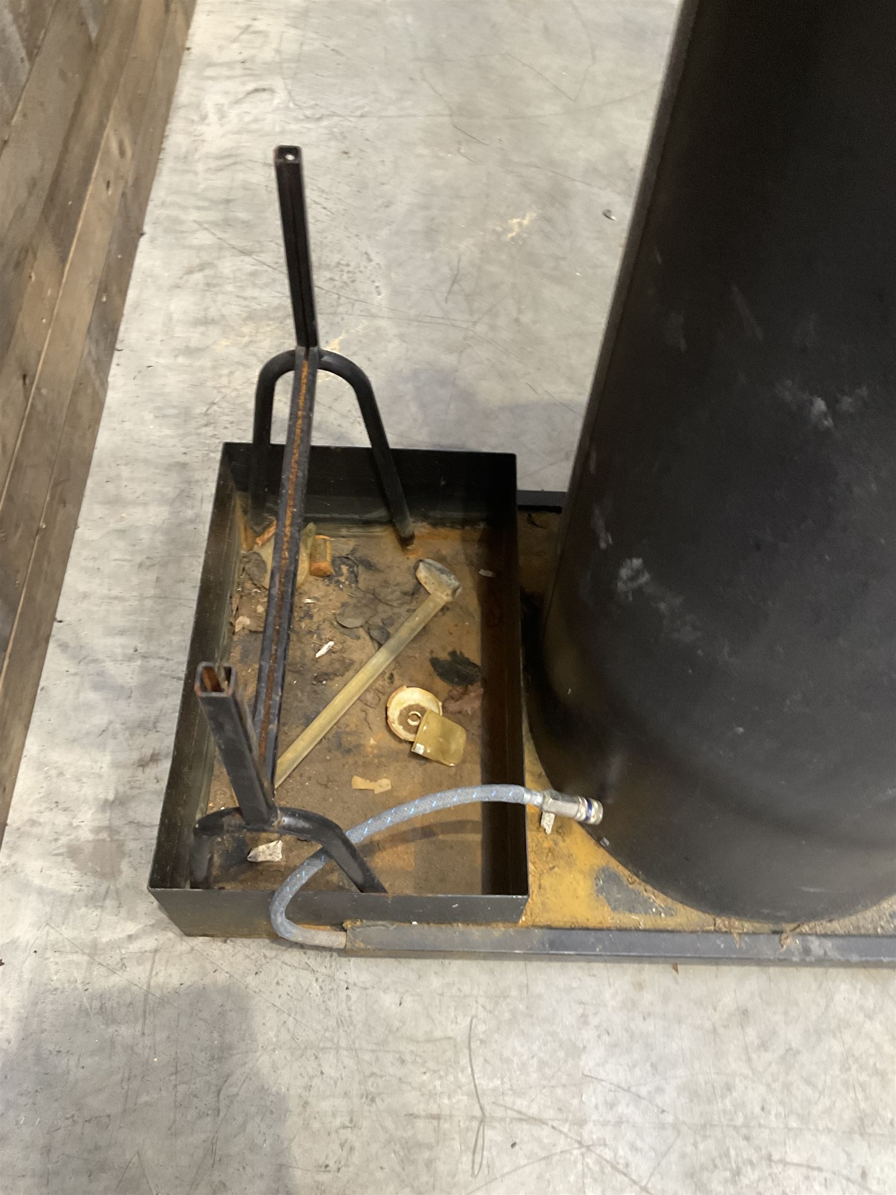 Deville Polle de Campagne 9253.0 multi fuel heater 