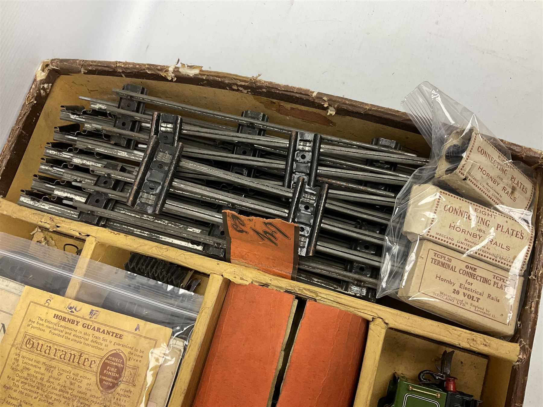 Hornby '0' gauge - three-rail electric train set with LNER Riviera Blue 4-4-2 locomotive 'Flying Scotsman' No.4472 and No.3 tender, No.2 Special Pullman Coach 'Loraine', No.2 Special Pullman Composite Coach 'Verona', goods wagon with Furniture Removals container, boxed Circuit Breaker, two boxes of Connecting Plates, boxed Terminal Connecting Plate and quantity of track; boxed with paperwork; together with Breakdown Van and Crane and Transformer No.T20A; both boxed