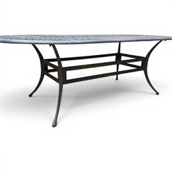 Painted aluminium rectangular garden table and five chairs, with loose seat cushions