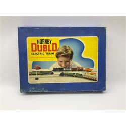 Hornby Dublo - three-rail EDG18 Tank Goods Train set with BR black 4MT Standard 2-6-4 tank locomotive No.80054, one open wagon, brake van and quantity of track, boxed with instructions.