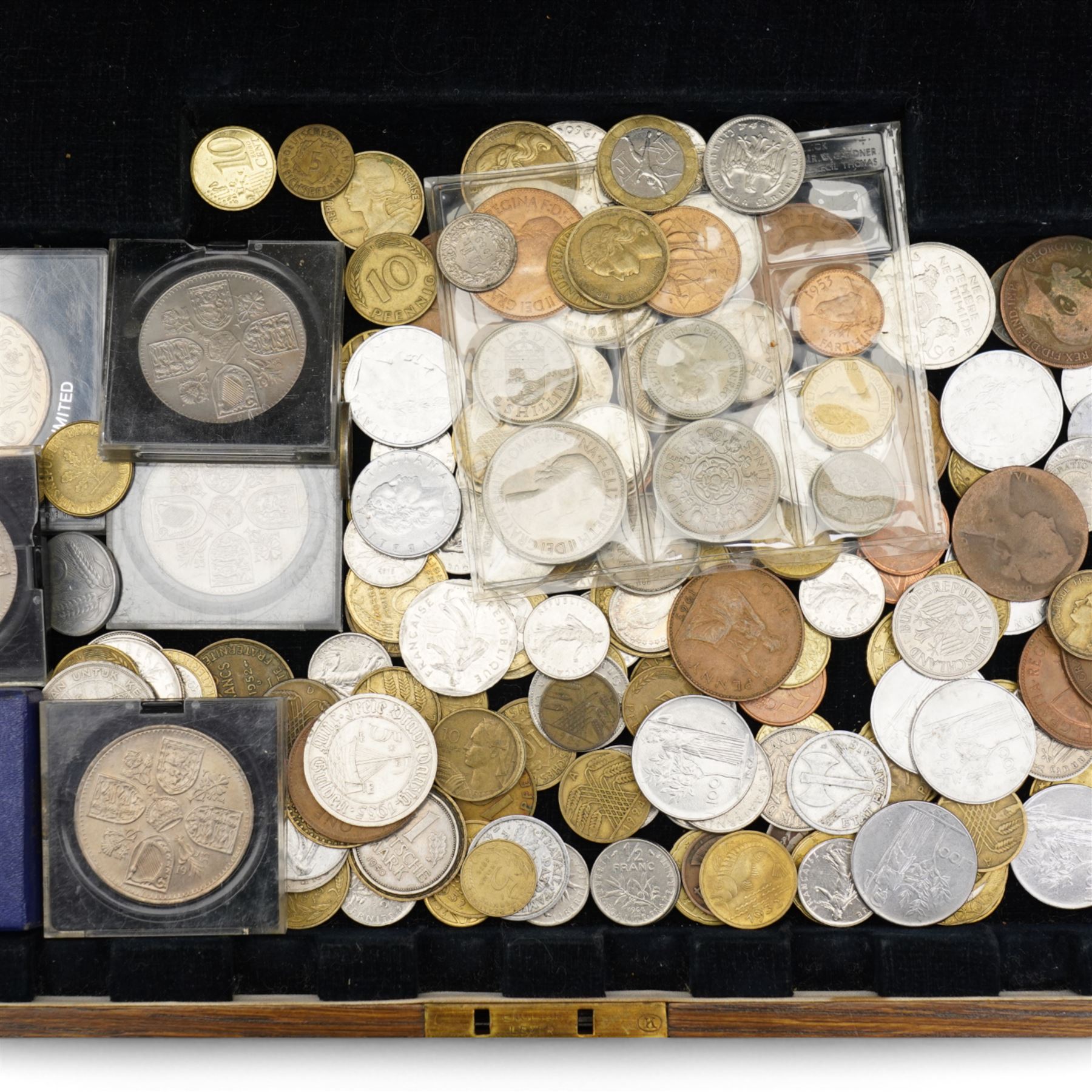 Oak box and contents of coins including German 5 Mark 1935, four QEII 1953 crowns etc