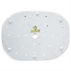 Early 19th century Masons Ironstone drainer decorated in the Cantonese style with Chinese figures in a garden 31cm x 23cm