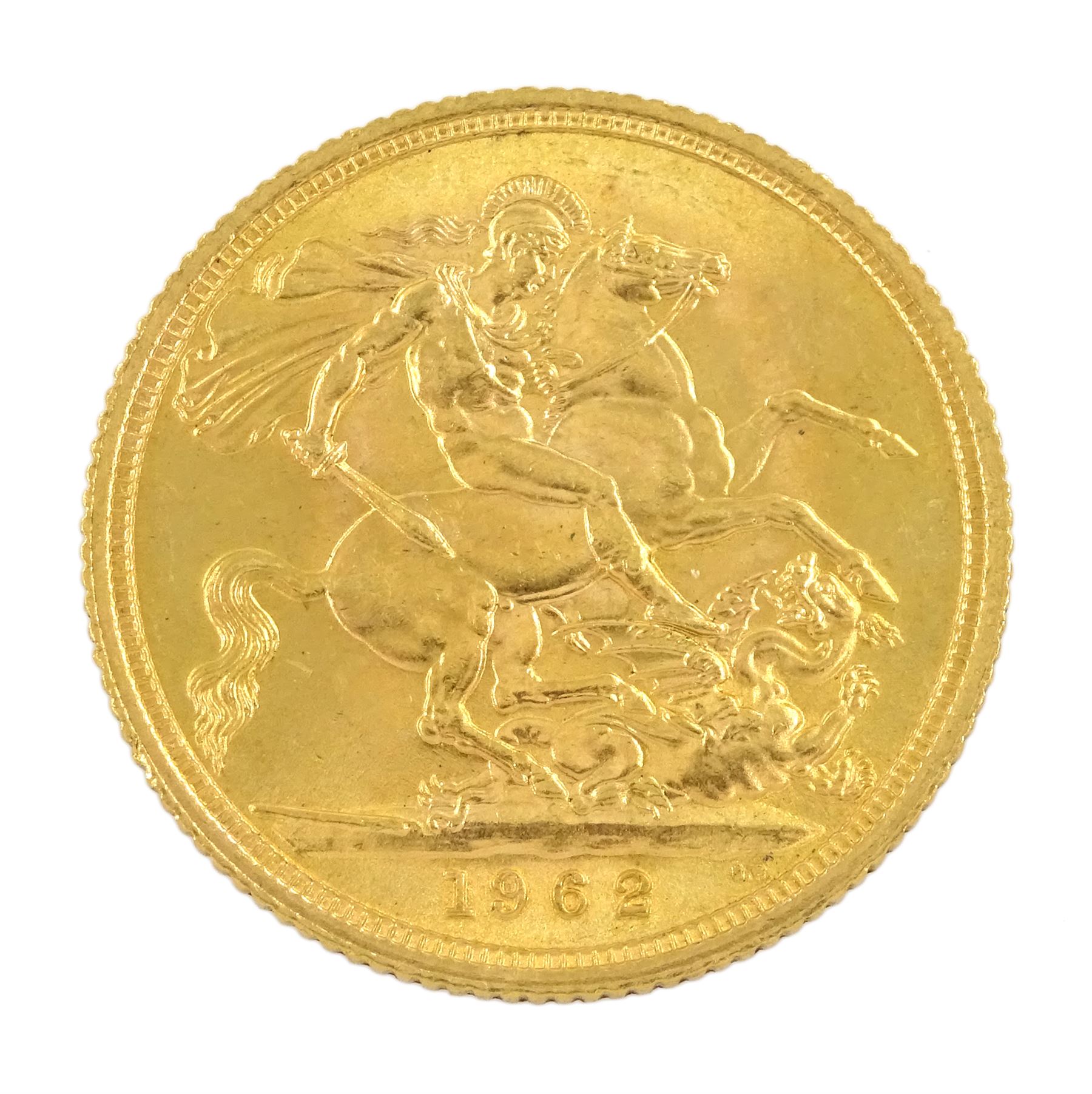 Queen Elizabeth II 1962 gold full sovereign coin