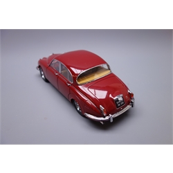  Paragon limited edition 1:18 scale die-cast model of a 1967 Daimler V8-250, No.799/3000, boxed with certificate  