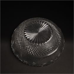 Stuart crystal Beaconsfield pattern fruit bowl D30cm