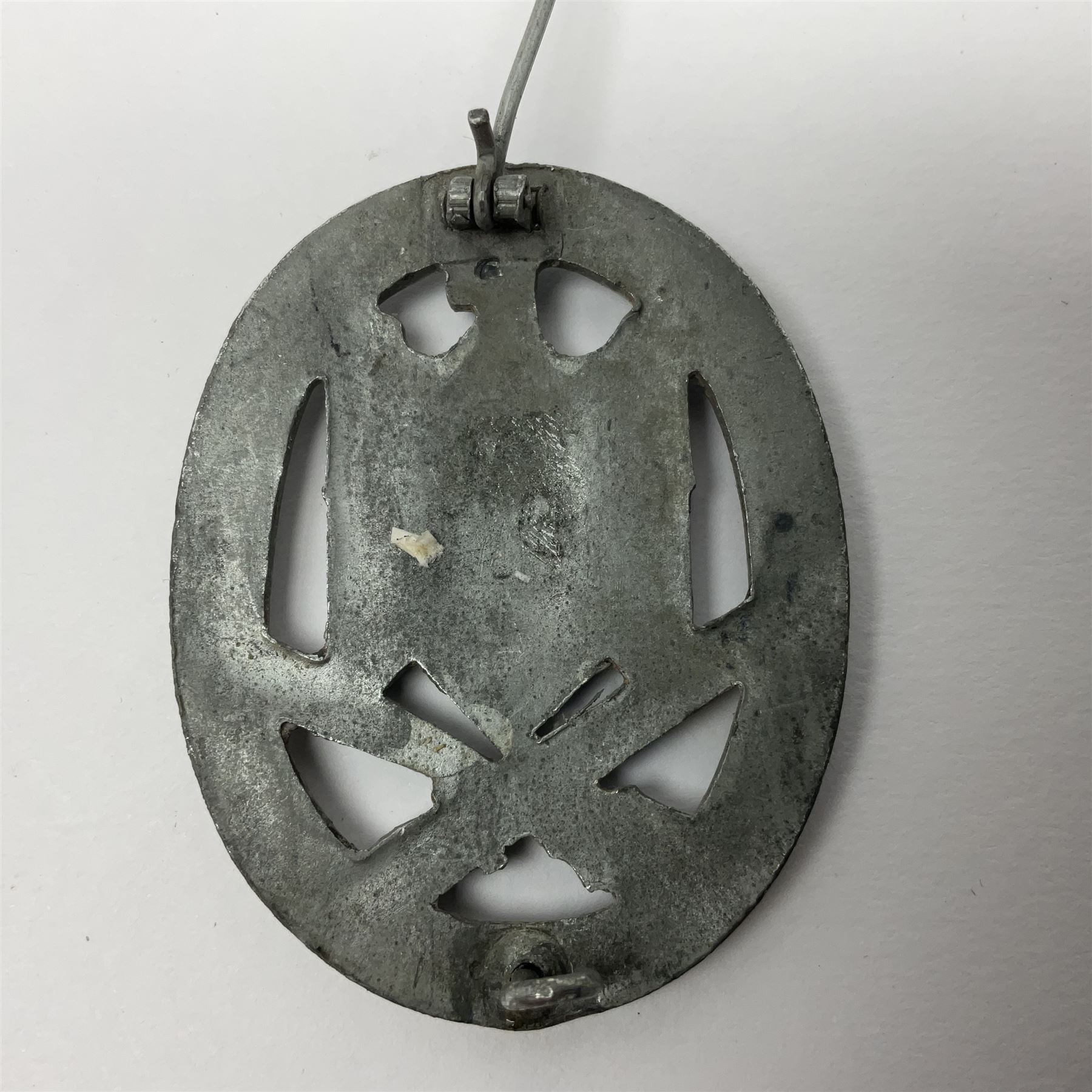 WW2 German 'silver' Infantry Assault badge marked BSW verso; another Infantry Assault badge; and a silvered General Assault badge (3)