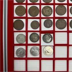 Australian coinage, including two King George V 1927 'Parliament House' one florins, various sixpences, Queen Elizabeth 1961 and other threepence pies, pennies etc, housed in two Lindner coin trays
