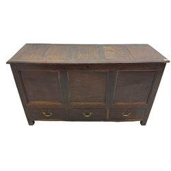 18th century oak mule chest, panelled and moulded hinged lid over triple panelled front, fitted with three drawers