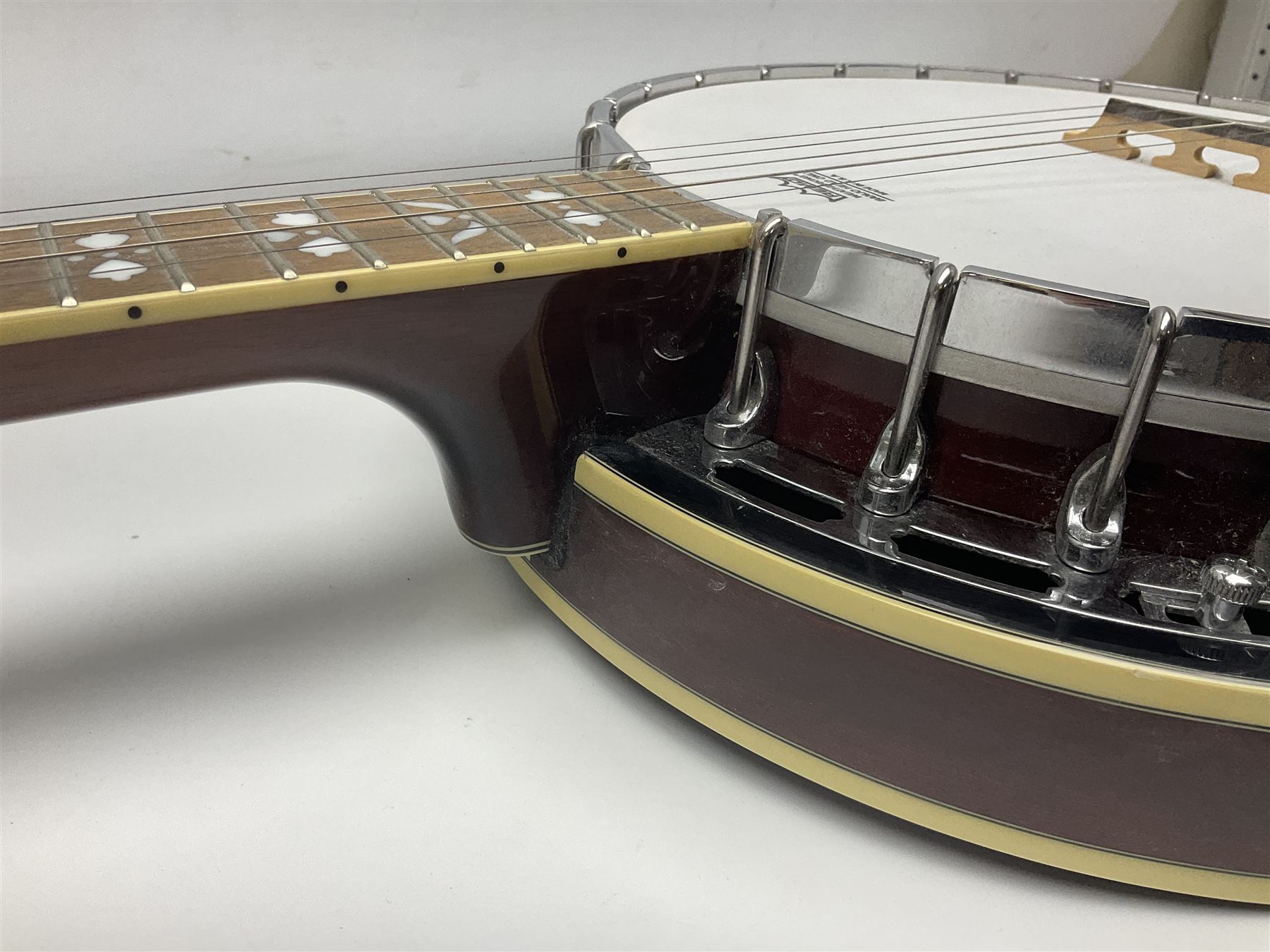 Tonewood mahogany 5-string banjo with 5th string capo L99cm