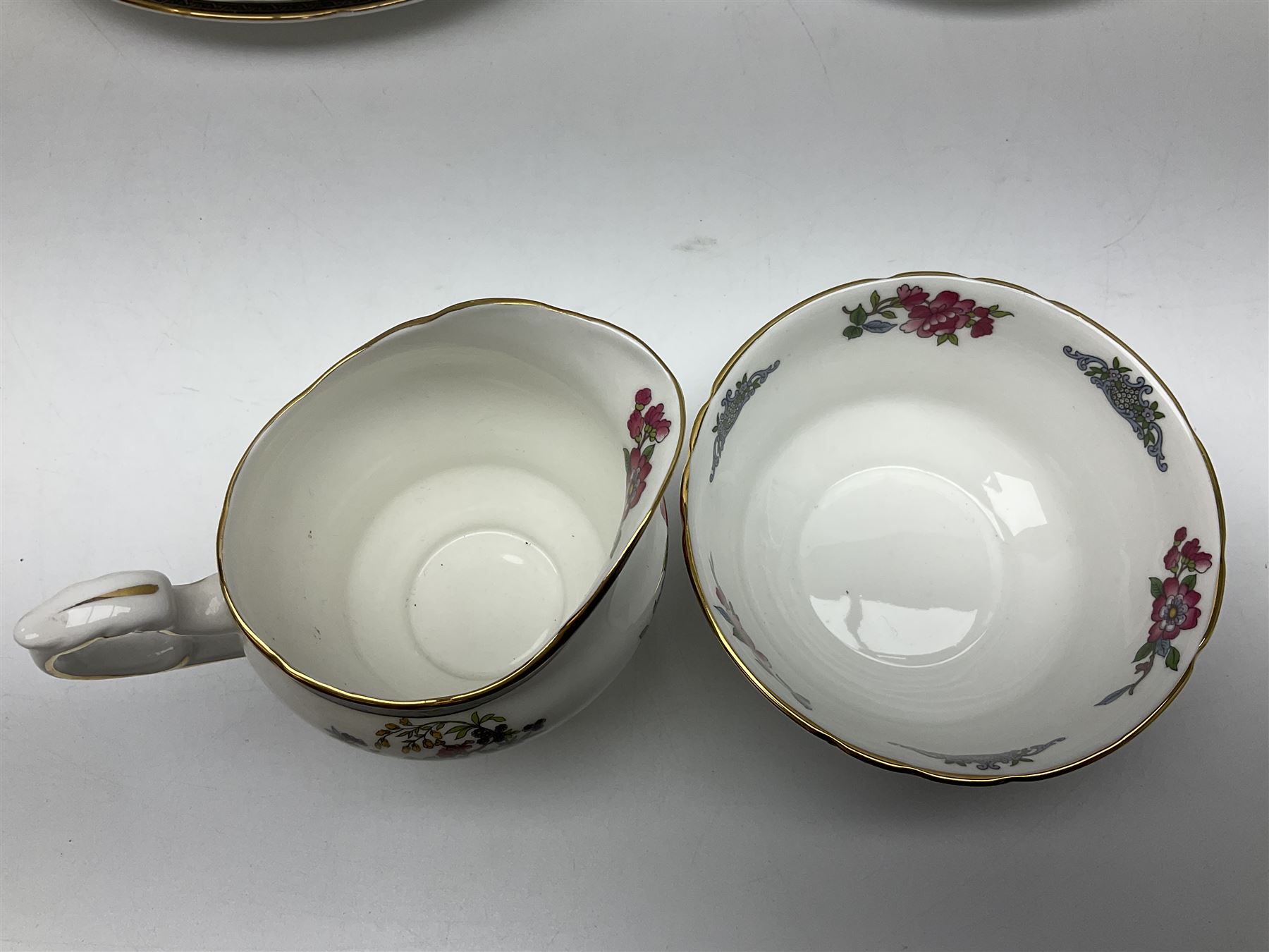 Paragon Tree of Kashmir part tea and dinnerwares service for six, comprising dinner plates, side plates, teacups and saucers, milk jug and open sucrier (26)