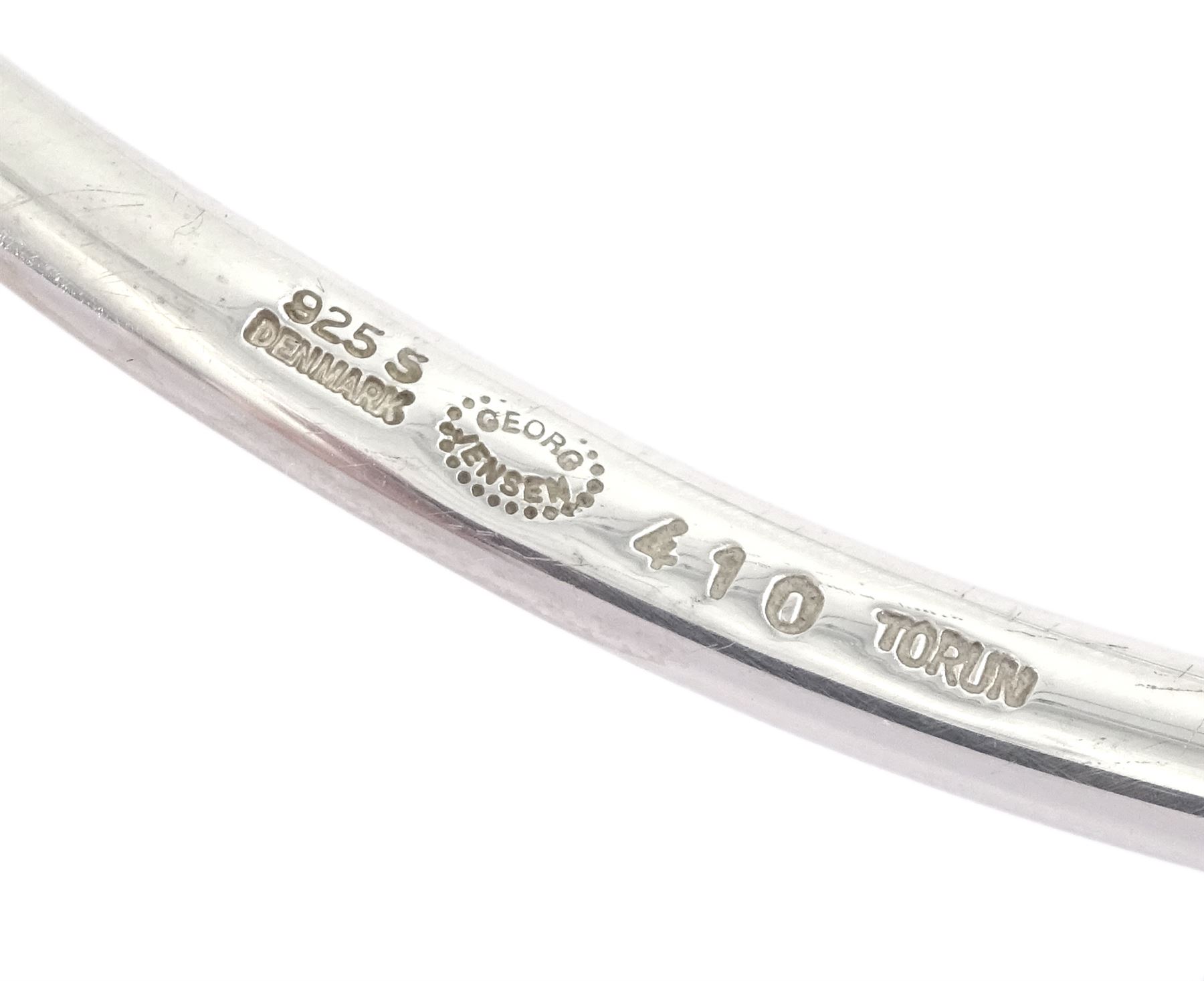 Georg Jensen silver 'Dew Drop' rock crystal pendant necklace designed by Vivianna Torun Bülow-Hübe, pendant No. 311C, on silver collar, No. 410, boxed