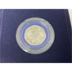 Mostly commemorative coinage, including commemorative crowns, 1951 Festival of Britain crowns, King George V 1935 crown, King George VI 1937 crown, Queen Elizabeth II 2001 one ounce fine silver Britannia on card etc