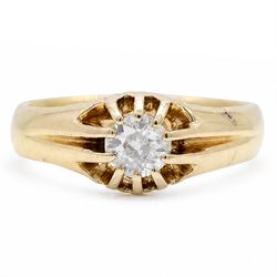 Early 20th century 18ct gold diamond ring, ten claw set with a single old cut diamond of a...