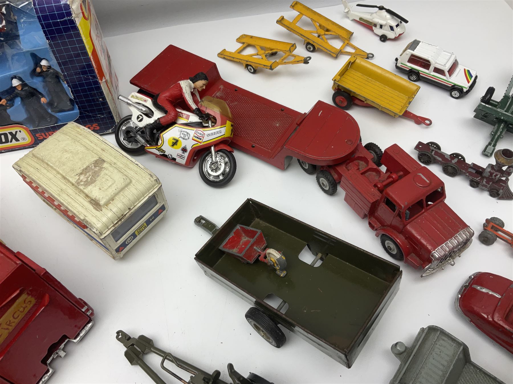 Various makers - Matchbox Superkings Snorkel Fire-Engine No.K-39 and King Size Scammell Tipper Truck No.K-19; both boxed; and large quantity of unboxed, playworn and repainted models by Dinky, Corgi, Lesney, EFE, Micromachines etc