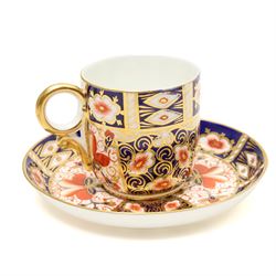 Set of six Royal Crown Derby pattern 2451 teacups and saucers, and two spare saucers (14)