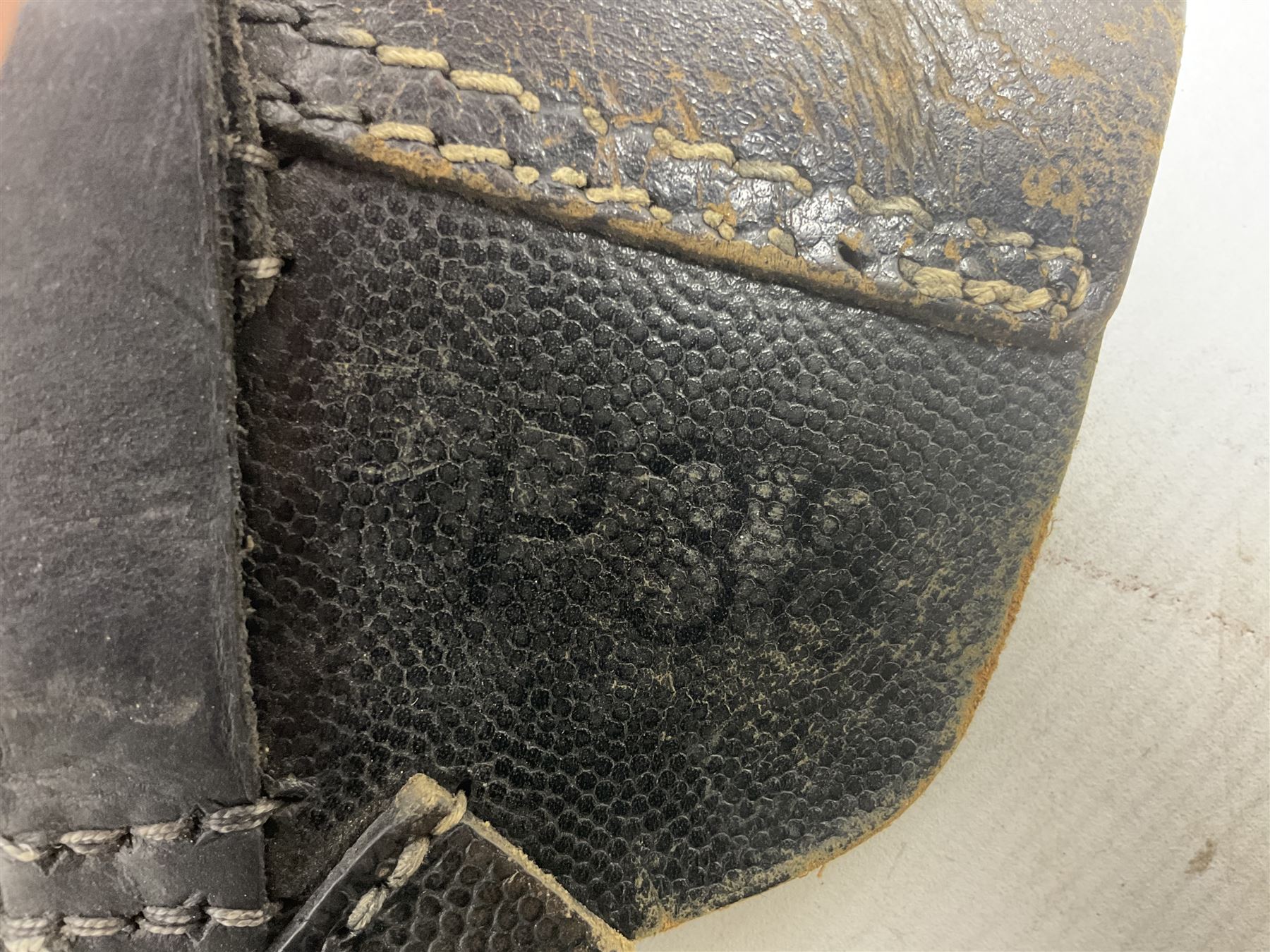 WW2 German P38 auto pistol leather holster with magazine pouch; marked P38 verso and CXB 4 H24cm