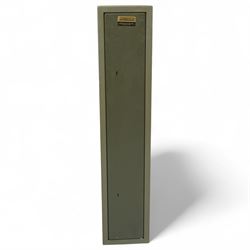 Standfast steel double locking gun cabinet 130cm x 26cm x 26cm
