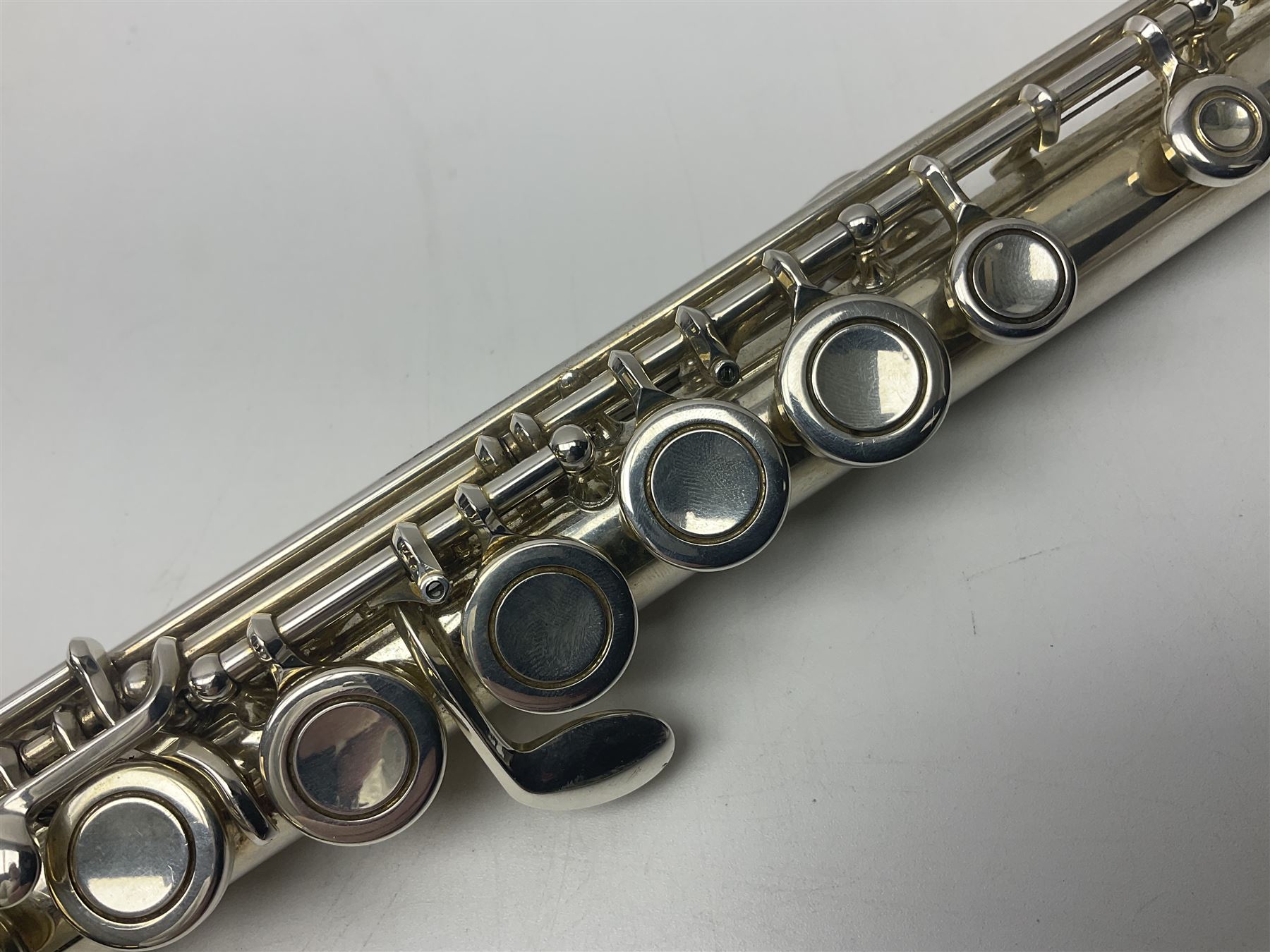Buffet Crampon & Co Cooper Series II silver plated flute, serial no.020804739; in fitted hard case and outer carrying case