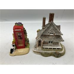 Fourteen Lilliput Lane cottages to include 'Diamond Cottage', 'Kendal Tea House', Visitor's Centre Special 'It's For You' signed to base, The British Collection 'The Sherlock Holmes' etc, all boxed with deeds