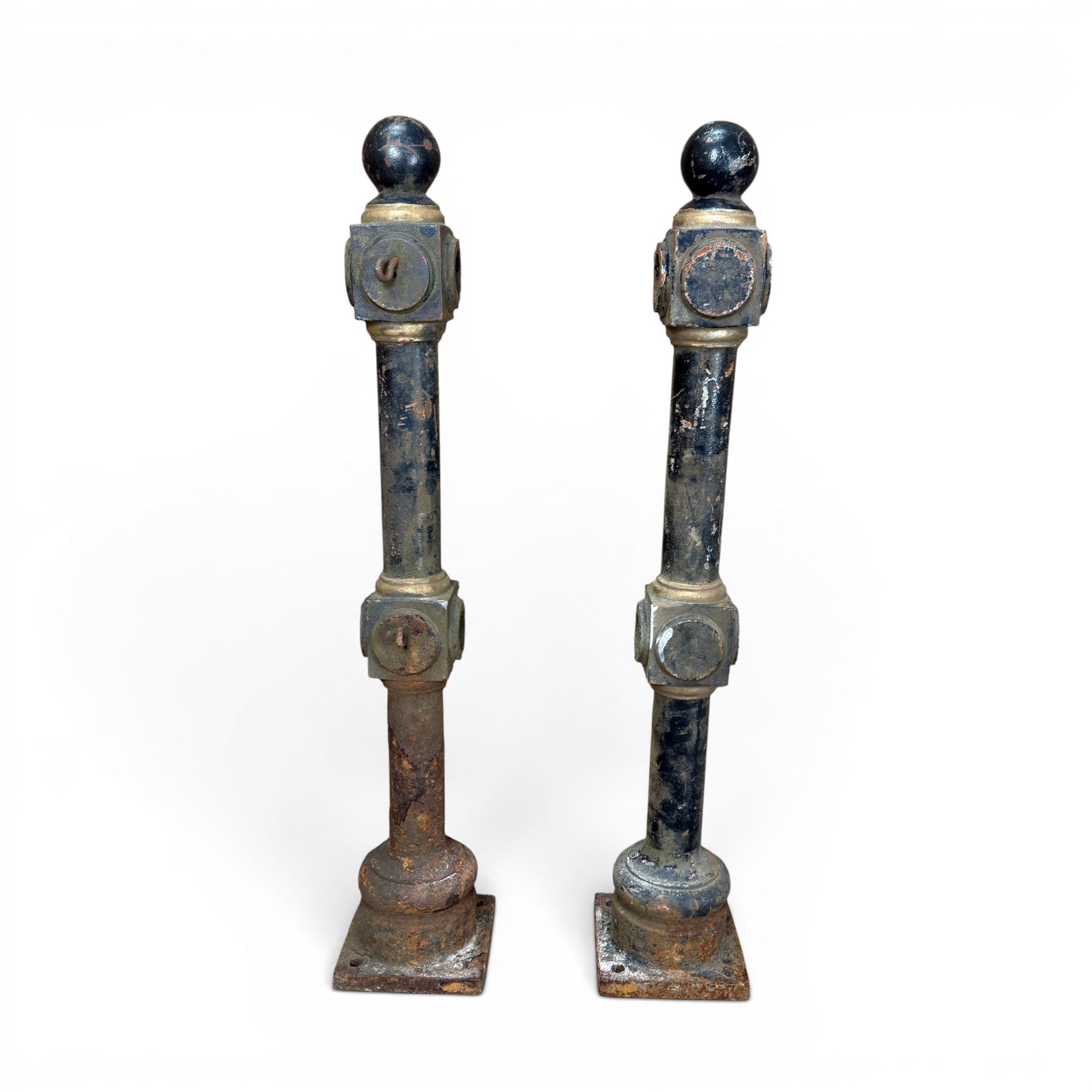 Pair of Victorian design painted heavy cast iron bollards or railing columns