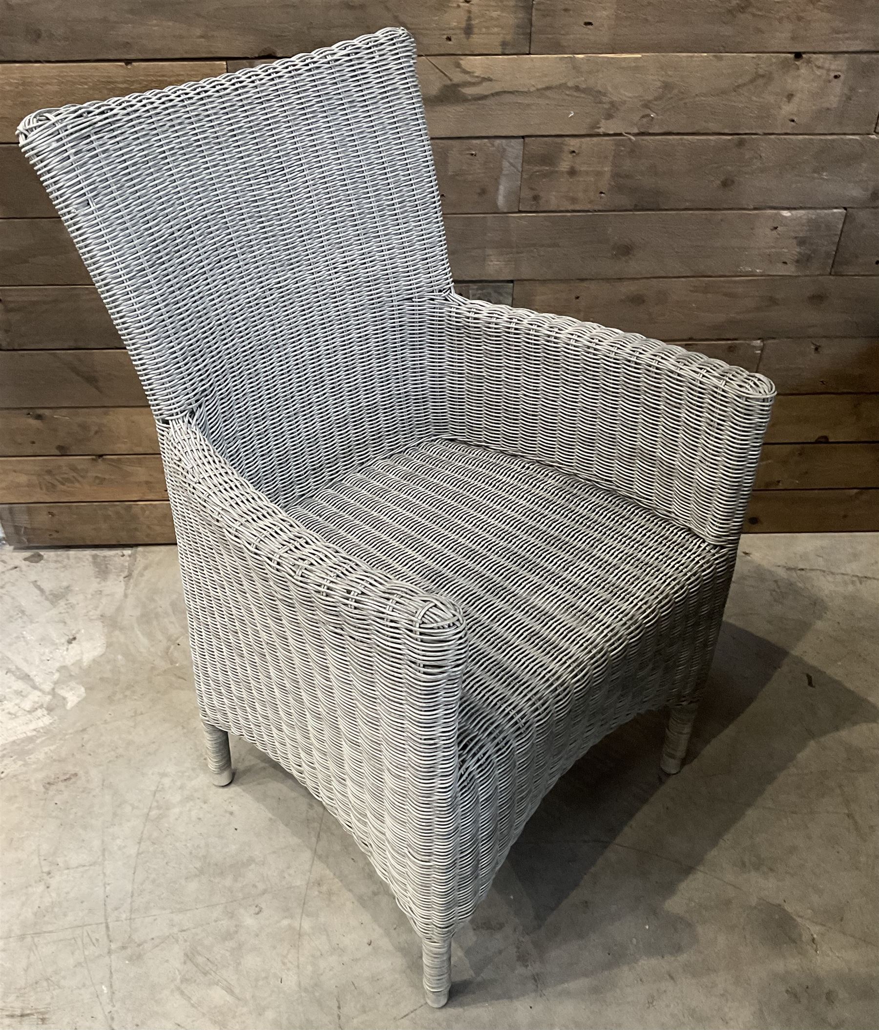 LeisureGrow circular rattan garden table, with lazy Susan, five armchairs with cushions, parasol and weighted base, with glass tops