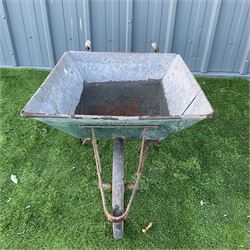 Early 20th century galvanised wheel barrow - THIS LOT IS TO BE COLLECTED BY APPOINTMENT FROM DUGGLEBY STORAGE, GREAT HILL, EASTFIELD, SCARBOROUGH, YO11 3TX