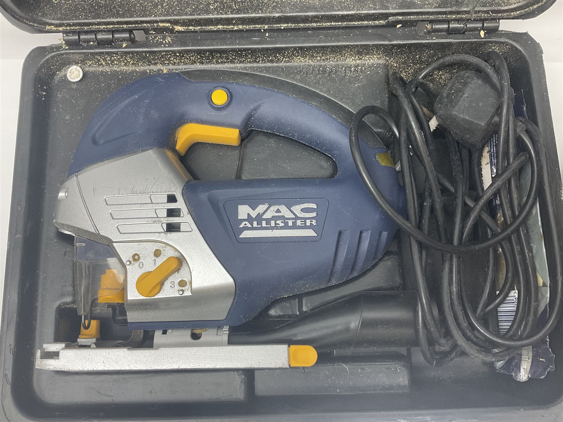 Collection of tools, comprising grinder electric, cased Mac Allister jigsaw, Power craft router