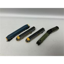 'N' gauge - Trix W. Germany Class A4 4-6-2 locomotive 'Mallard' No.60022 with eight-wheel tender; Graham Farish Class 40 Diesel 1-Co-Co-1 'Aquitania' No.40015; and Graham Farish Class 43 HST powered car No.43129 and dummy car No.43130; all unboxed (4)