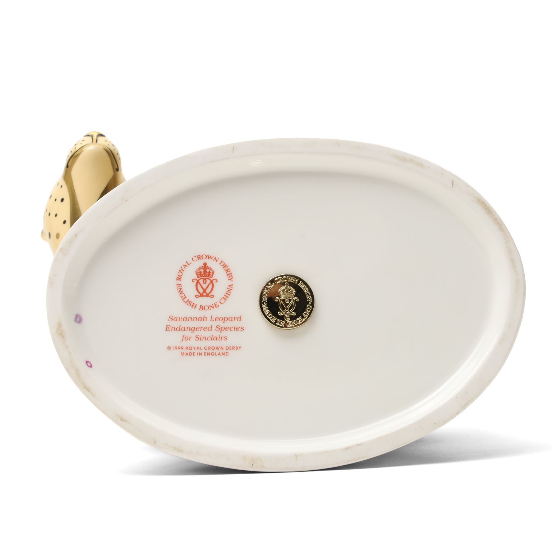 Royal Crown Derby paperweight, Savannah Leopard from the Endangered Species series, limited edition 177/1000 with certificate and gold stopper 