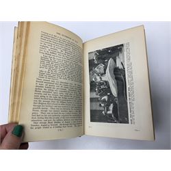 A Popular History of the Great War London The Fleetway House, Edited by Sir J. A. Hammerton Includes 1000 maps and illustrations six volumes 