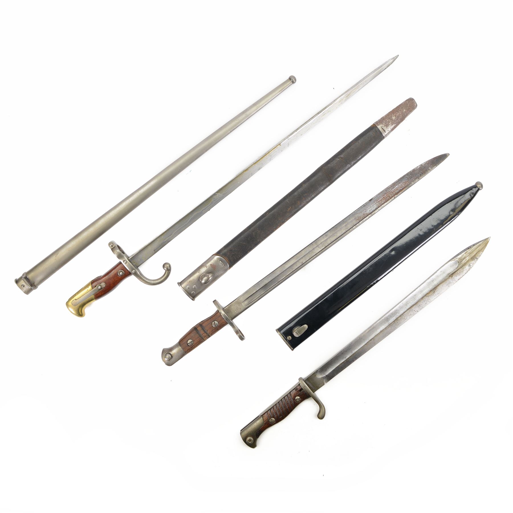 French chassepot bayonet the spine engraved St. Etienne, Mass 1876, with matching scabbard, German Waffenfabrik Bayonet and British Remington 1913 pattern bayonet 