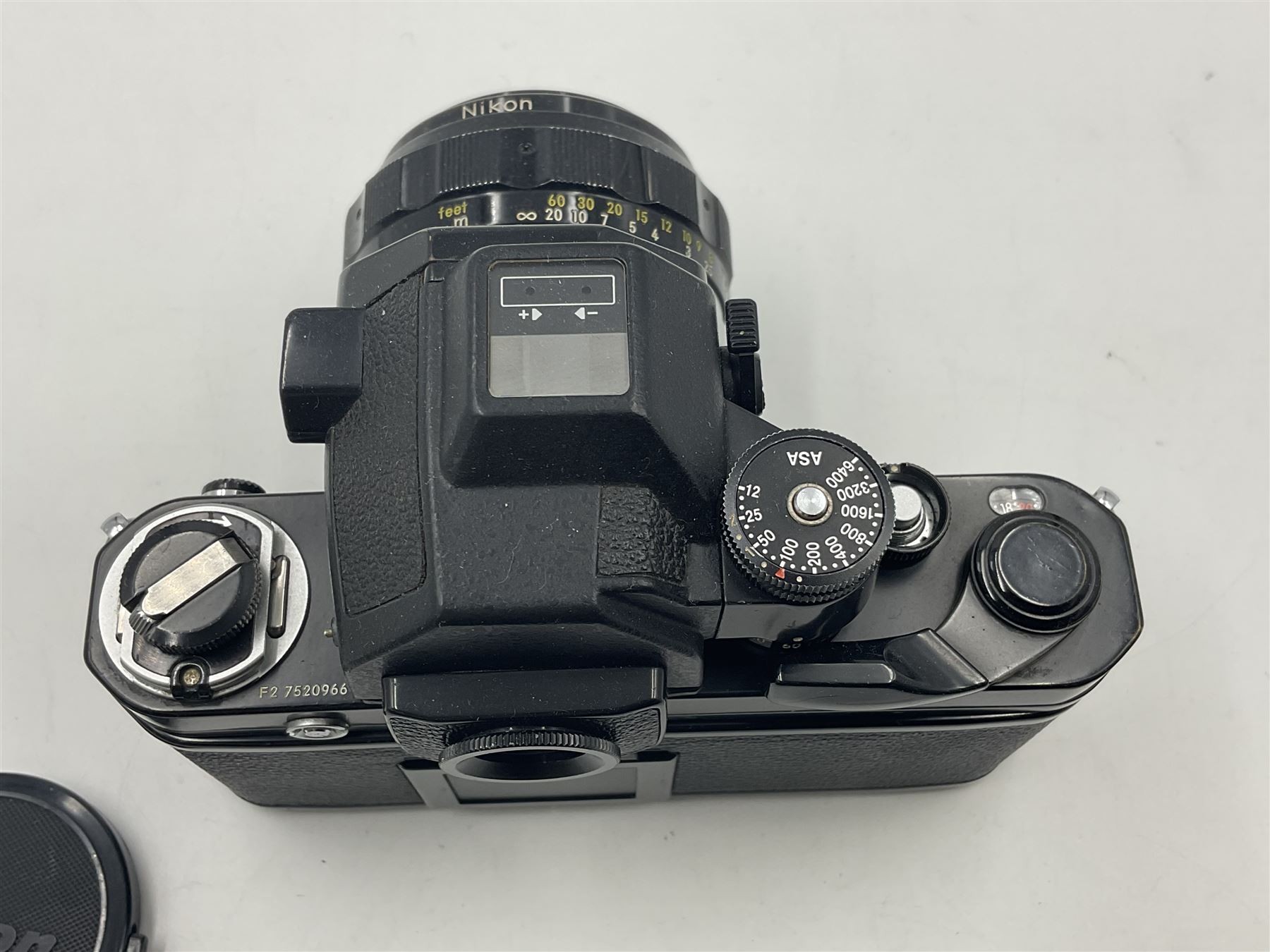 Nikon F2S photomic camera body, serial no. 7520966, with 'Nikon NIKKOR-H Auto 1:1.8 f=85mm' lens, serial no. 284221