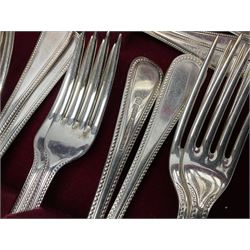 Canteen of Sheffield silver plate cutlery in wood case