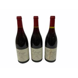 Mixed wine including La Strada 2002 Pinot Noir, 750ml, 14%vol, Lagunilla Gran Reserva 2002 Rioja, 750ml, 13%vol, Orobio 2005 Rioja, 750ml, 13%vol etc, seventeen bottles, various contents and proofs