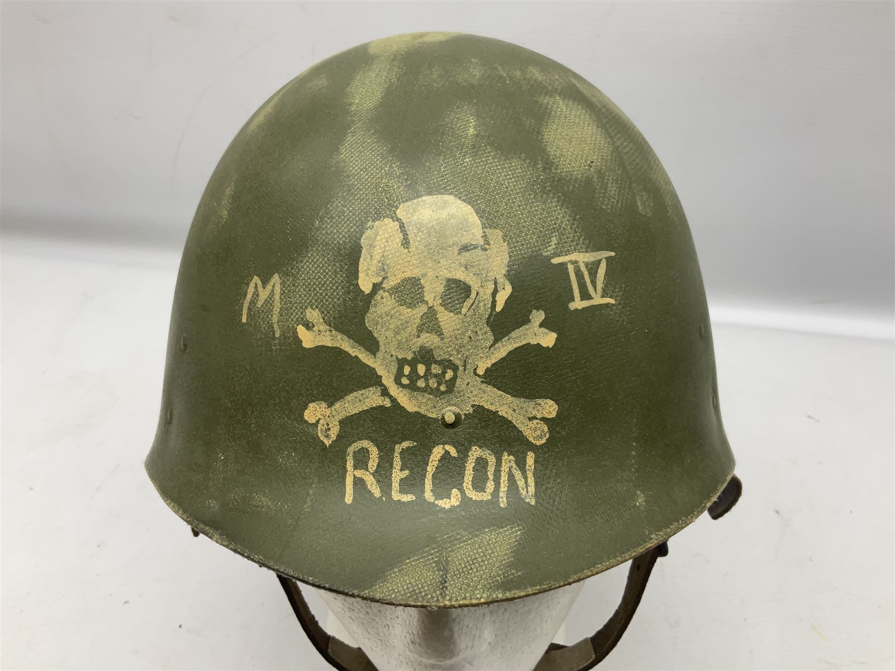 American 'Mike Force' Special Forces MI helmet liner; bears label 'AM STAY 5 58183 N10/TS'