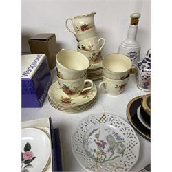 Arklow teawares, Royal Doulton sauce boat, Wedgwood ceramics and a collection of other ceramics and glassware