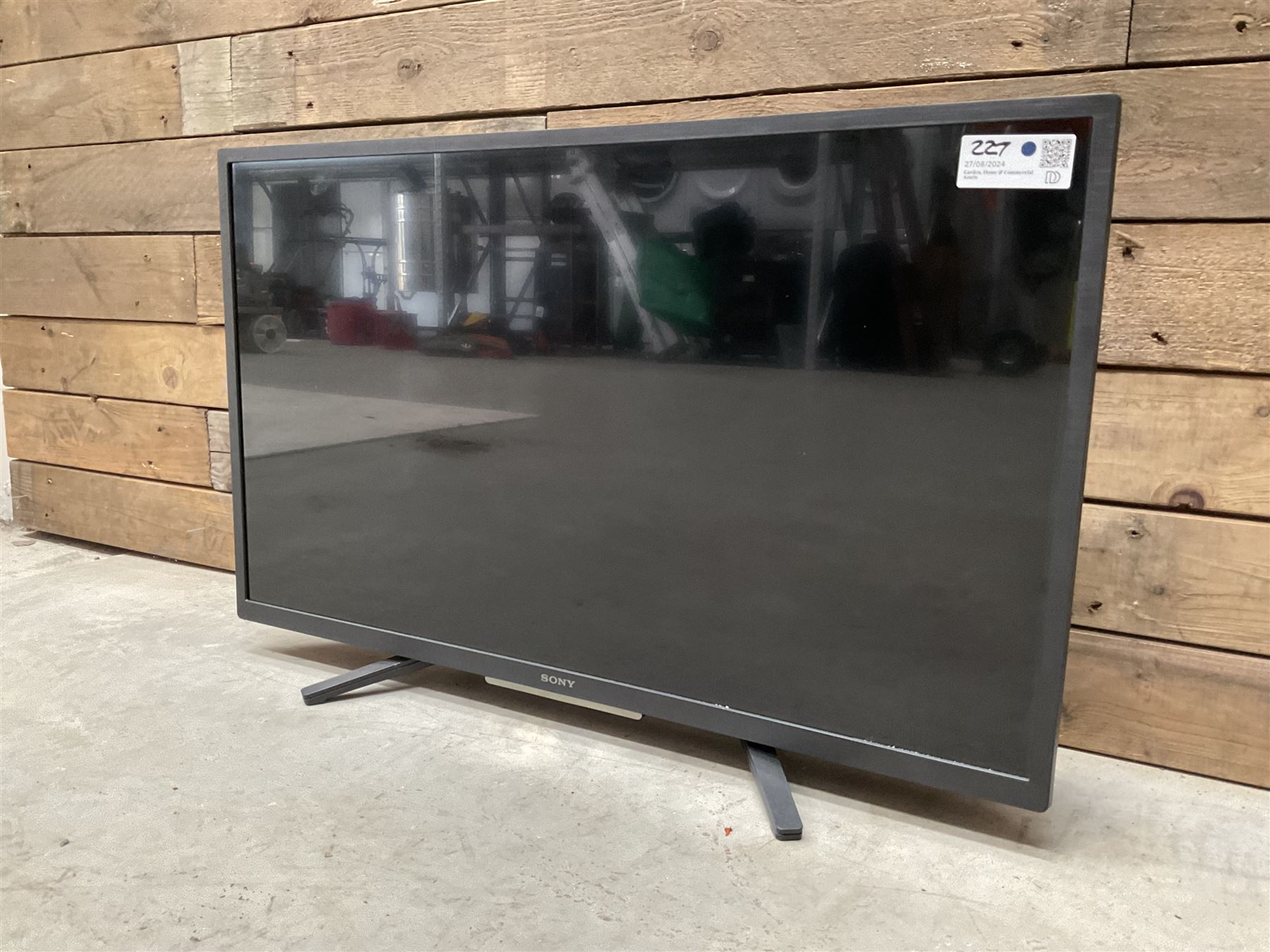 Sony 32” television (no remote)