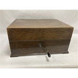 His Master's Voice Lumiere Gramophone, model no. 460 c1925, oak cased table top model with 12