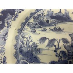 18th century Chinese export blue and white plate of octagonal form, with a pagoda landscape, D23cm