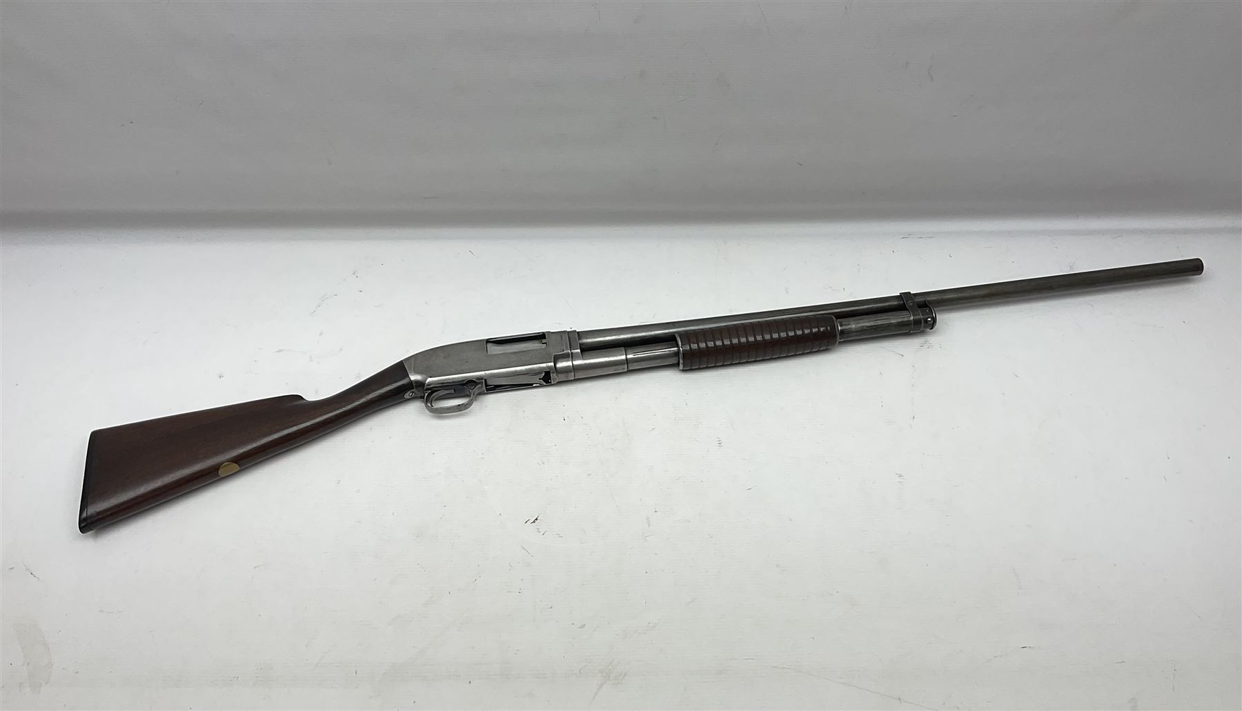 SECTION 1 FIREARMS CERTIFICATE REQUIRED - Winchester Model 12 pump action 12-bore shotgun with 76cm(30
