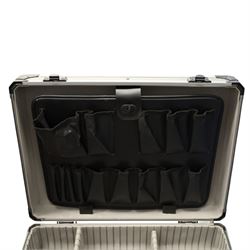 Two flight cases, H 22cm W 36cm, H 16cm x 46cm