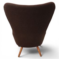 Ernest Race (British 1913-1964) - mid-20th century DA1 high-back wingback armchair upholstered in deep purple fabric