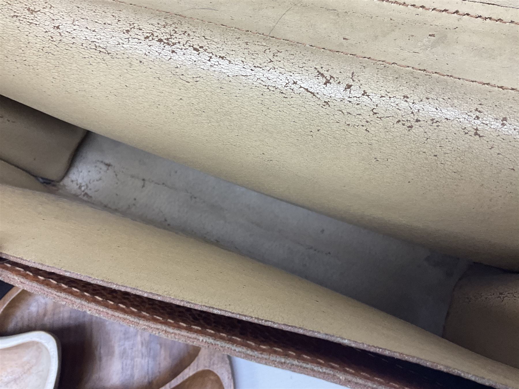 Brass oil lamp, with etched floral glass shade, leather Gladstone style doctors bag, leather satchel and vintage vanity case, three graduating wooden giraffes and other wood and metal ware, lamp H54cm