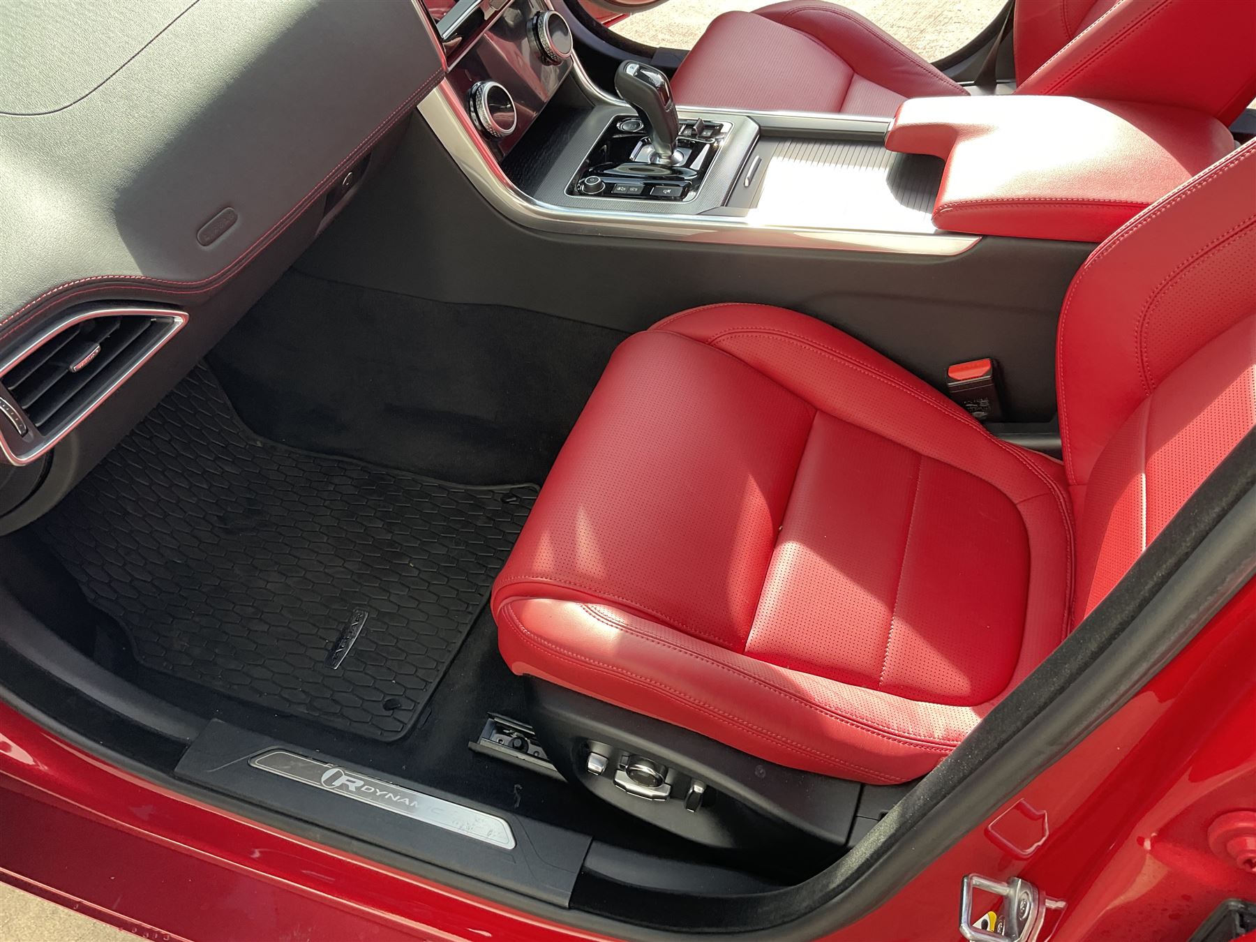 X2 GTS - JAGUAR XE SALOON - 2.0 R-Dynamic HSE 4dr, Automatic ONLY 800 miles

Year: 2019, June
Colour: Firenze Red
Mileage: 800 miles only
Fuel: Petrol
Reg: X2 GTS

As new, with cherished plate, instructions for sale from a local estate.
Buyers premium 10% plus VAT (12% inc.)