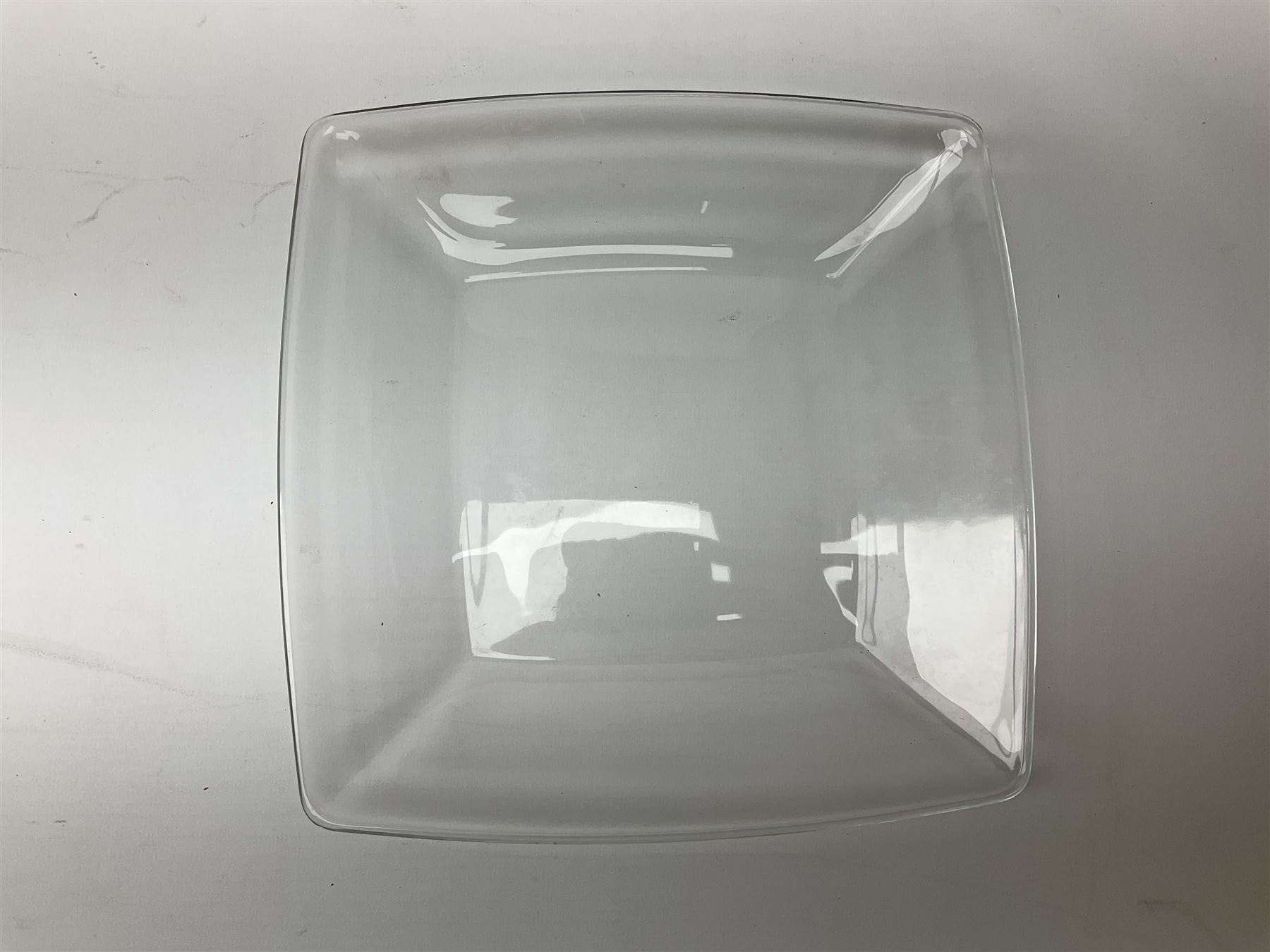 Elliott London green marble mantel clock, the gilt dial with silvered chapter ring, H16cm, together with a glass dish