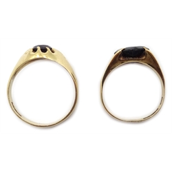  Two gold garnet rings, hallmarked 9ct  